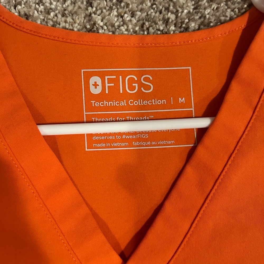 Figs orange set